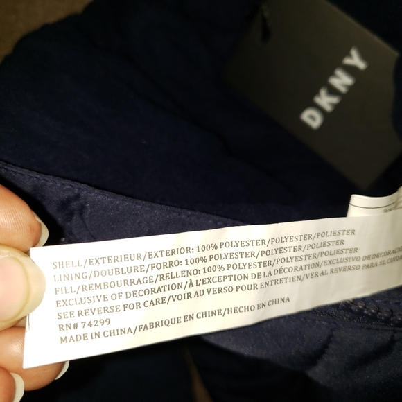 NWT DKNY baby boys navy blue snowsuit 6-9mos - Picture 8 of 9